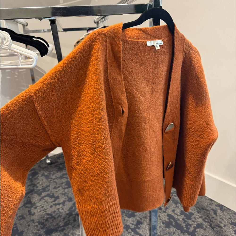 June & Hudson Rust Cardigan